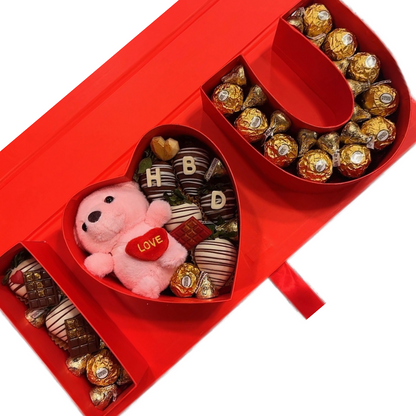 🍓 I ❤️ U Box with Teddy Bear & Chocolate‑Covered Strawberries — F‑004