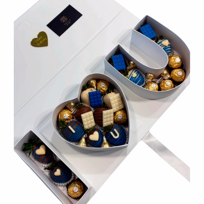 🍓 I ❤️ U Box with Blue‑Decorated Chocolate‑Covered Strawberries — F‑003